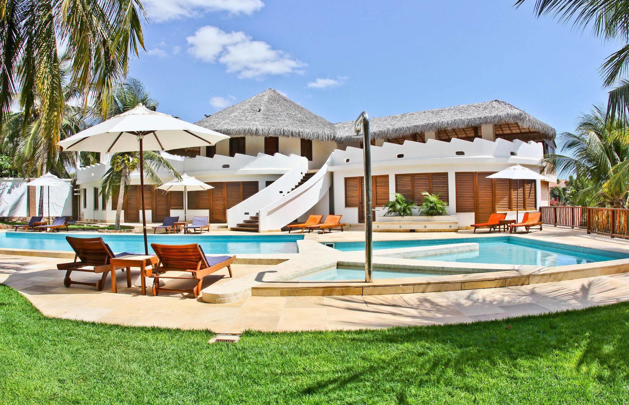 Hotel & Pousada Tatajuba Canoa Quebrada Ngoại thất bức ảnh